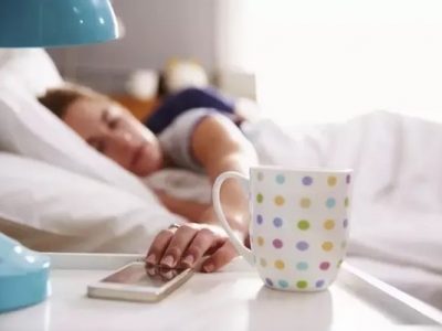 Benefits Of Banishing Electronics From The Bedroom