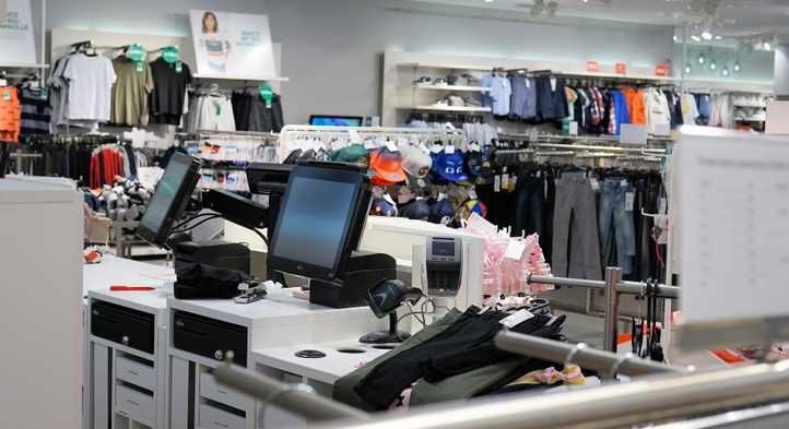 Retail Business Sector Improves