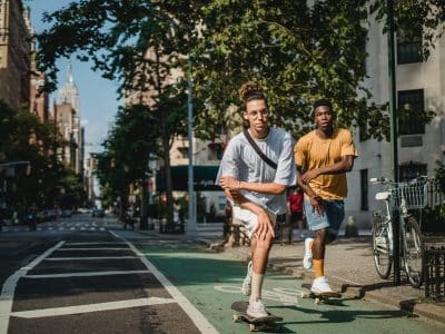 WHERE TO BUY AN ELECTRIC SKATEBOARD IN NEWYORK CITY? 5 pexels budgeron bach 5157242