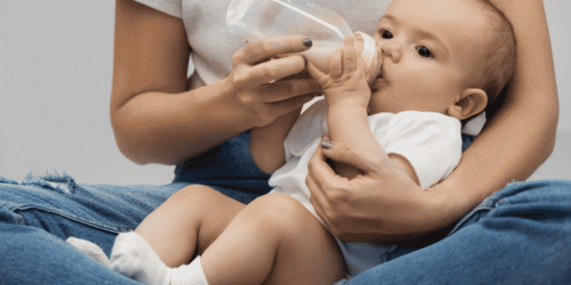 Pros and cons of artificial feeding. Is it suitable for your baby